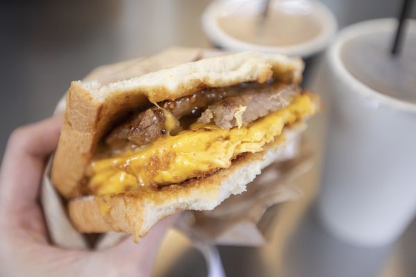 伍梗肉蛋吐司 - 3