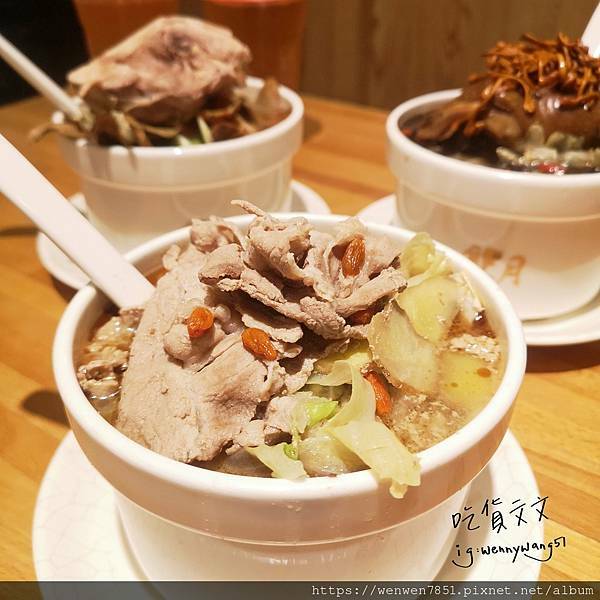 21-03-02-18-31-16-601_deco.jpg 21-03-02-18-31-16-601_deco.jpg