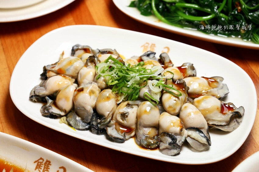 雙月食品社｜蟬聯3年米其林必比登、台北最強雞湯、元氣鱸魚湯、愛恨椒芝麵、菜單價位(捷運善導寺站)