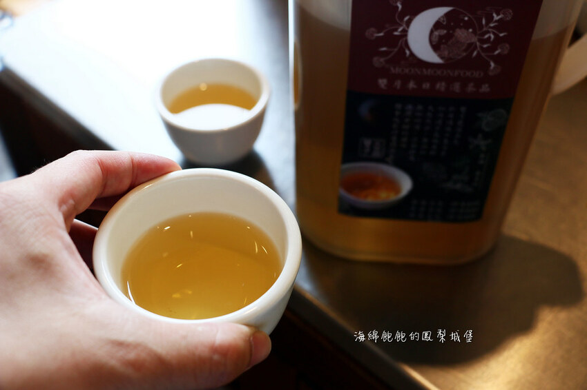 雙月食品社｜蟬聯3年米其林必比登、台北最強雞湯、元氣鱸魚湯、愛恨椒芝麵、菜單價位(捷運善導寺站)