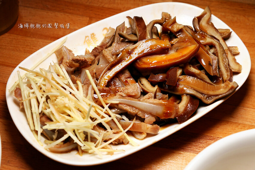 雙月食品社｜蟬聯3年米其林必比登、台北最強雞湯、元氣鱸魚湯、愛恨椒芝麵、菜單價位(捷運善導寺站)