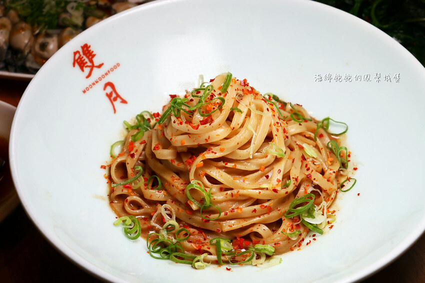 雙月食品社｜蟬聯3年米其林必比登、台北最強雞湯、元氣鱸魚湯、愛恨椒芝麵、菜單價位(捷運善導寺站)