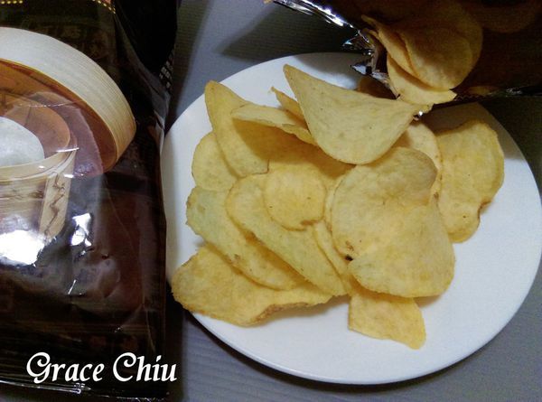 檀島奶皇流沙包風味洋芋片 檀島極品蛋撻風味夾心曲奇 鹹蛋黃洋芋片 全聯專賣 全聯獨賣