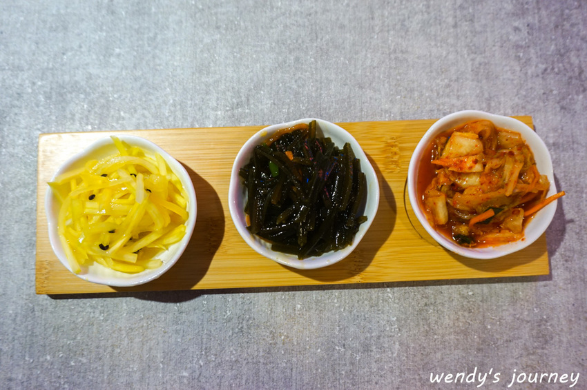 台北大安 | 饗韓食尚韓食,好吃的炸雞料理+免費韓服拍照,哈韓族必備名單