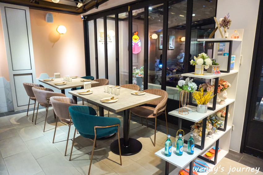 台北大安 | 饗韓食尚韓食,好吃的炸雞料理+免費韓服拍照,哈韓族必備名單