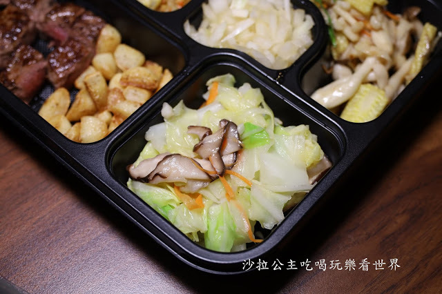 東區美食『紅花鐵板燒(SOGO復興店)』外帶便當/高雅包廂/菜單/捷運忠孝復興站