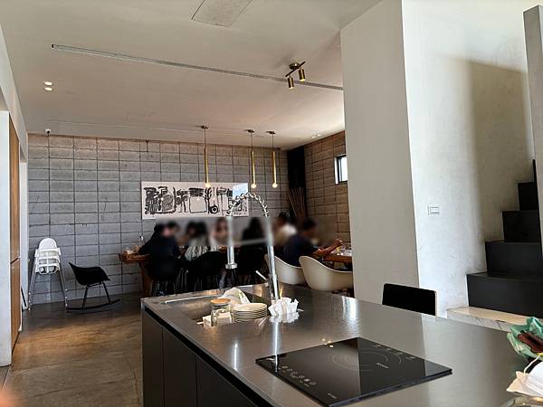 《宜蘭❤️》滿山望海，生意一直很好的景觀餐廳，東西普通但為了