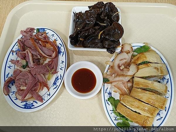 宜蘭礁溪美食/玉仁八寶冬粉與舊路第一家蚵仔煎 宜蘭礁溪美食/玉仁八寶冬粉與舊路第一家蚵仔煎