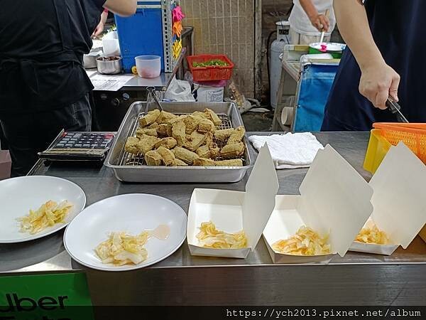 宜蘭礁溪美食/玉仁八寶冬粉與舊路第一家蚵仔煎 宜蘭礁溪美食/玉仁八寶冬粉與舊路第一家蚵仔煎