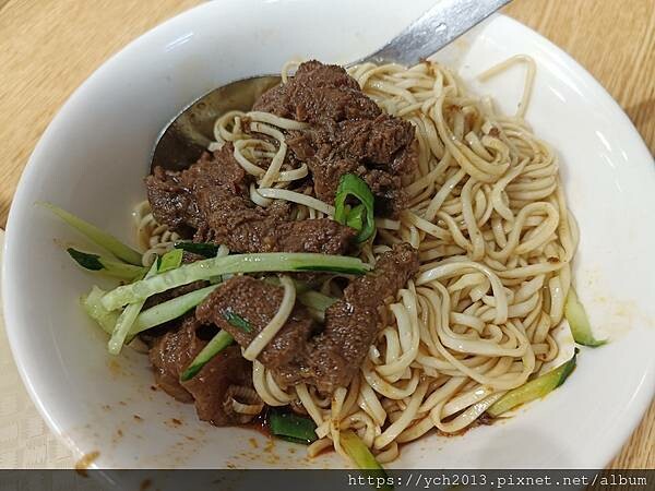 宜蘭礁溪美食/玉仁八寶冬粉與舊路第一家蚵仔煎 宜蘭礁溪美食/玉仁八寶冬粉與舊路第一家蚵仔煎