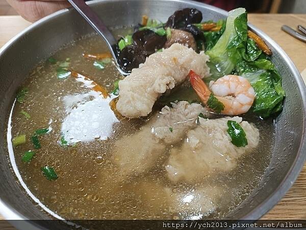 宜蘭礁溪美食/玉仁八寶冬粉與舊路第一家蚵仔煎 宜蘭礁溪美食/玉仁八寶冬粉與舊路第一家蚵仔煎