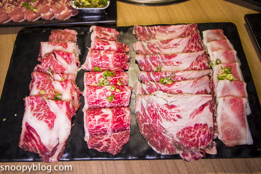 【板橋美食】板橋燒烤吃到飽|燒肉殿板橋旗艦店~燒烤吃到飽499元起,日本A5黑毛和牛、各式海鮮無限量供應、嘉士伯啤酒無限暢飲