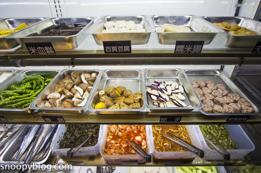 【板橋美食】板橋燒烤吃到飽|燒肉殿板橋旗艦店~燒烤吃到飽499元起,日本A5黑毛和牛、各式海鮮無限量供應、嘉士伯啤酒無限暢飲