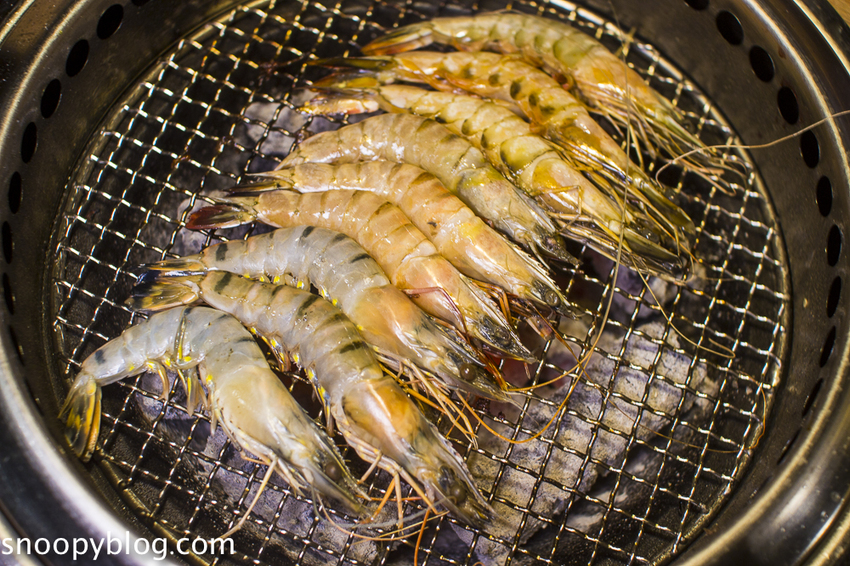 【板橋美食】板橋燒烤吃到飽|燒肉殿板橋旗艦店~燒烤吃到飽499元起,日本A5黑毛和牛、各式海鮮無限量供應、嘉士伯啤酒無限暢飲