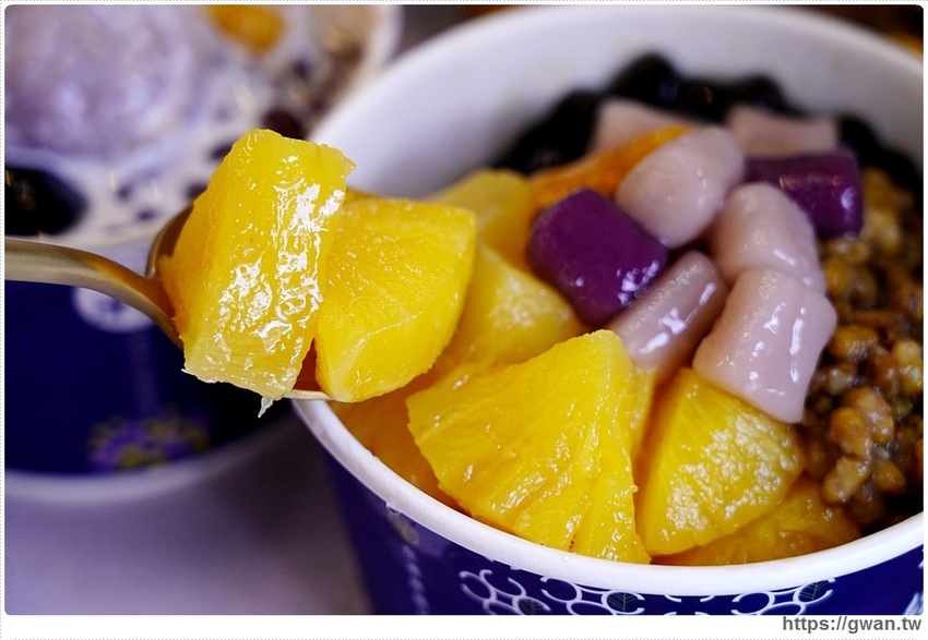 台中少見仙草沙在這裡!近期還有芋頭沙西米露買一送一