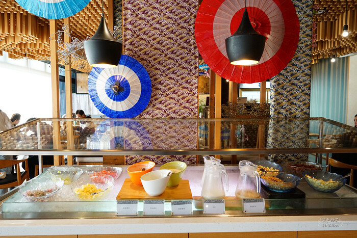 台中日光溫泉會館》房內美人湯池,湯湯屋大眾泡湯池、兒童遊戲室、陽光花園夜晚變星空夜吧