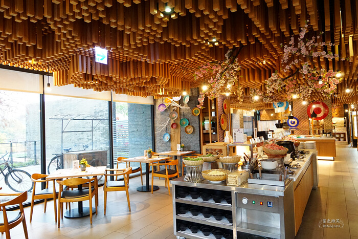 台中日光溫泉會館》房內美人湯池,湯湯屋大眾泡湯池、兒童遊戲室、陽光花園夜晚變星空夜吧