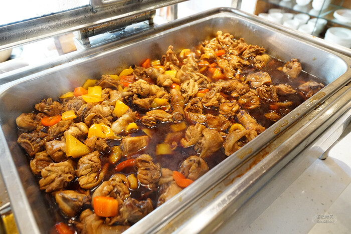 台中日光溫泉會館》房內美人湯池,湯湯屋大眾泡湯池、兒童遊戲室、陽光花園夜晚變星空夜吧