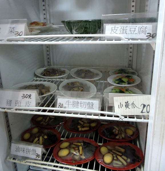 香聚川味精緻飯麵館 (4).JPG