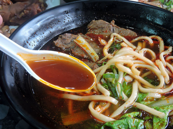 香聚川味精緻飯麵館 (25).JPG