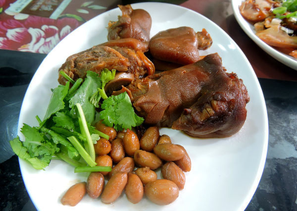 香聚川味精緻飯麵館 (20).JPG