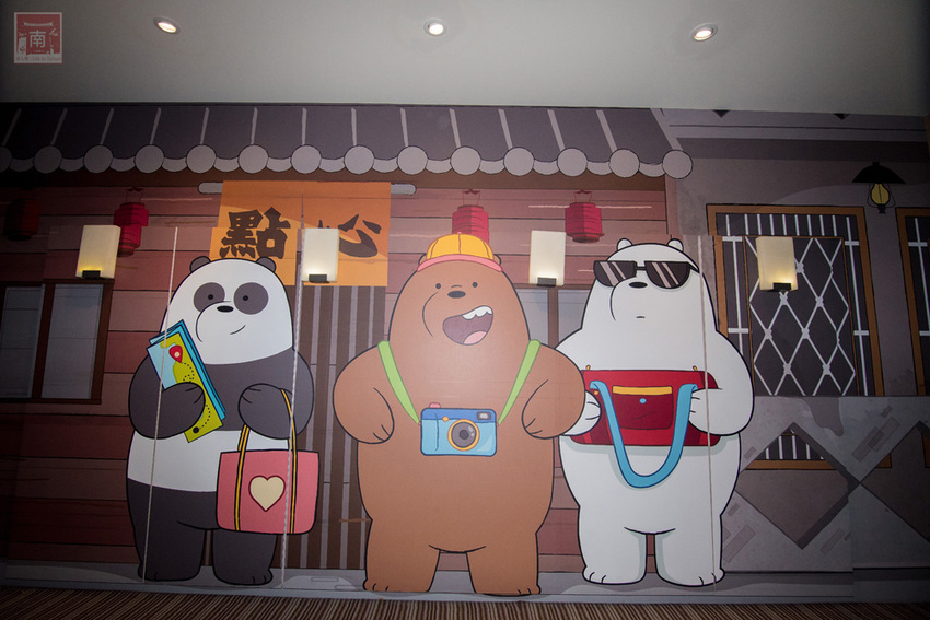 【臺南住宿】台南親子飯店｜卡通頻道主題房型｜主題房房內周邊商品通通帶回家｜四樓五樓戶外室內遊樂空間｜電動汽車.小火車任你玩~~HOTEL COZZI和逸飯店•台南西門館 - 南人幫