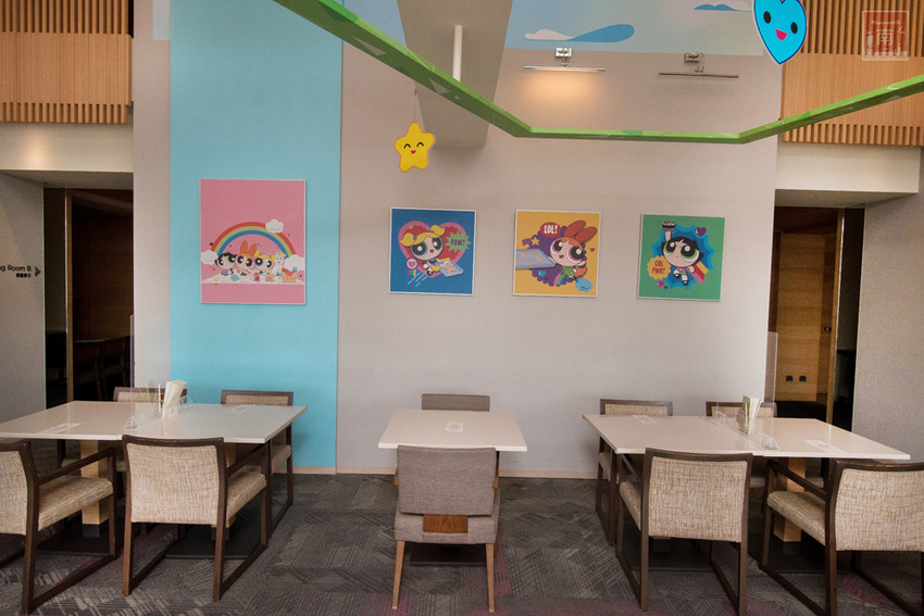 【臺南住宿】台南親子飯店｜卡通頻道主題房型｜主題房房內周邊商品通通帶回家｜四樓五樓戶外室內遊樂空間｜電動汽車.小火車任你玩~~HOTEL COZZI和逸飯店•台南西門館 - 南人幫