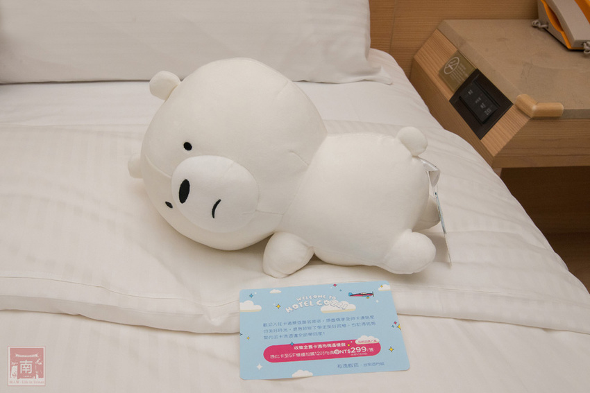 【臺南住宿】台南親子飯店｜卡通頻道主題房型｜主題房房內周邊商品通通帶回家｜四樓五樓戶外室內遊樂空間｜電動汽車.小火車任你玩~~HOTEL COZZI和逸飯店•台南西門館 - 南人幫