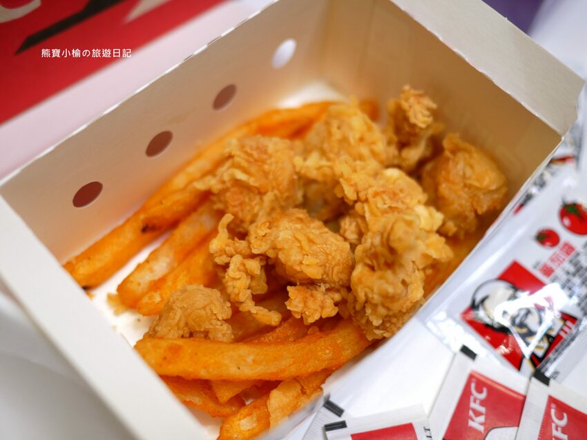 【台中美食】肯德基紐澳良烤雞，季節限定新品，需前一天預約！芋見雲朵蛋塔好吃。 @熊寶小榆の旅遊日記