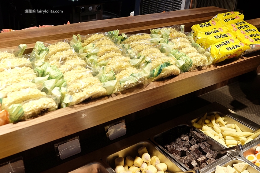 豬對有燒肉吃到飽。新開幕韓式燒肉吃到飽，一人只要299元，近80種食材讓你無限呷免驚！ @蹦啾♥謝蘿莉 La vie heureuse