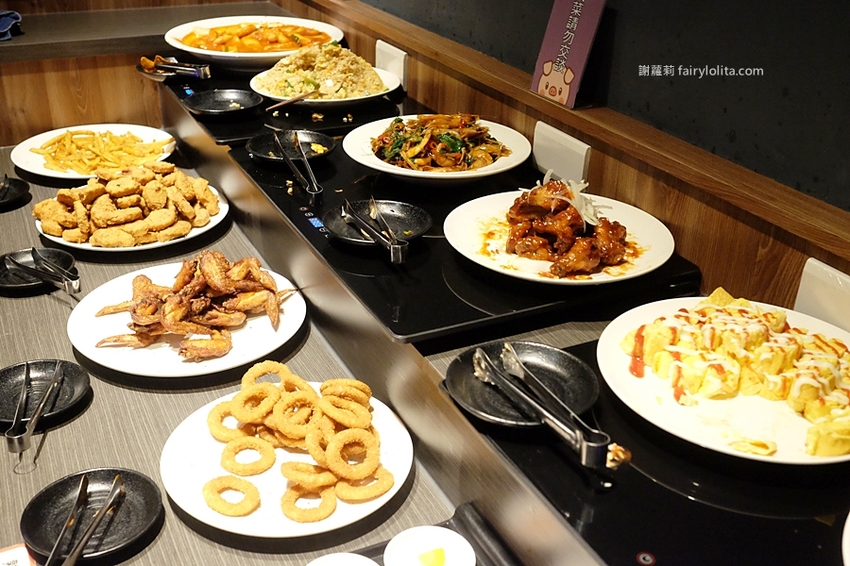 豬對有燒肉吃到飽。新開幕韓式燒肉吃到飽，一人只要299元，近80種食材讓你無限呷免驚！ @蹦啾♥謝蘿莉 La vie heureuse