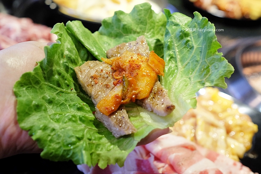 豬對有燒肉吃到飽。新開幕韓式燒肉吃到飽，一人只要299元，近80種食材讓你無限呷免驚！ @蹦啾♥謝蘿莉 La vie heureuse