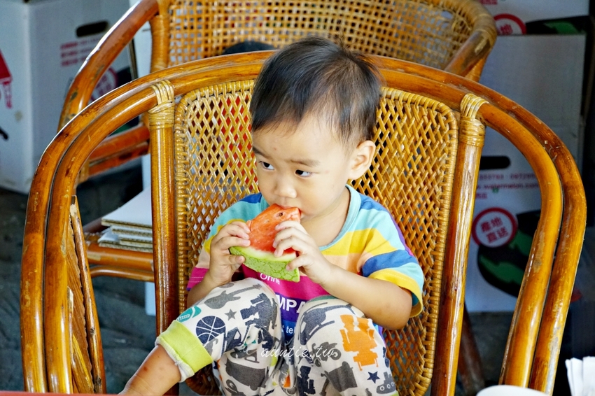 【花蓮】阿強西瓜 二代瓜農 自產自銷 來去台九線買西瓜！夏天就是要吃西瓜！ - 水晶安蹄 不務正業過生活