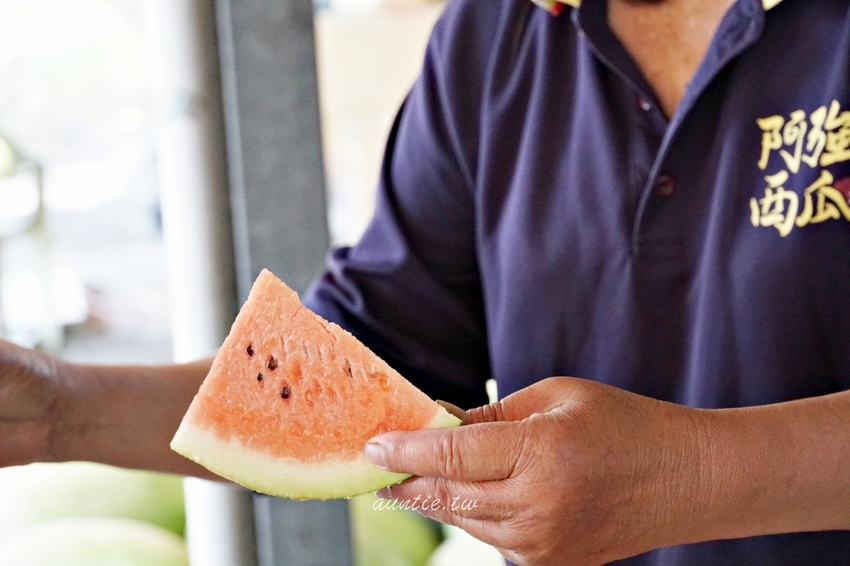 【花蓮】阿強西瓜 二代瓜農 自產自銷 來去台九線買西瓜！夏天就是要吃西瓜！ - 水晶安蹄 不務正業過生活