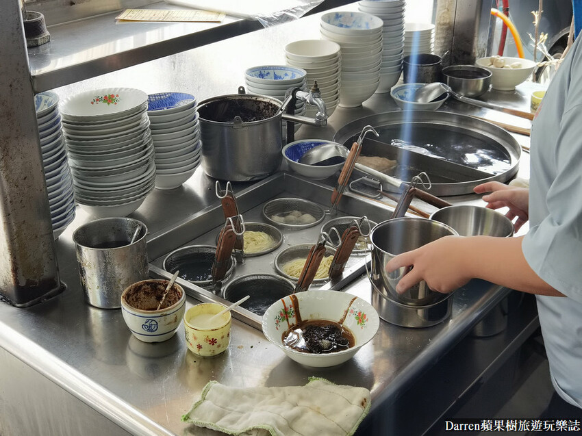 宜蘭美食|農權路炸醬麵/超人氣宜蘭炸醬麵三兄弟/宜蘭乾麵推薦(菜單價錢)