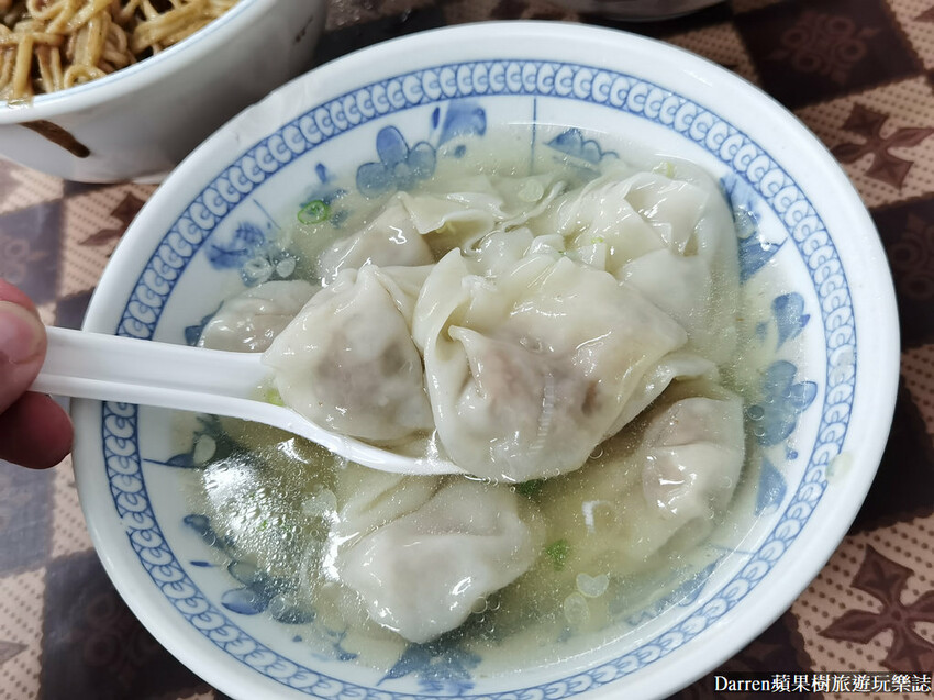 宜蘭美食|農權路炸醬麵/超人氣宜蘭炸醬麵三兄弟/宜蘭乾麵推薦(菜單價錢)