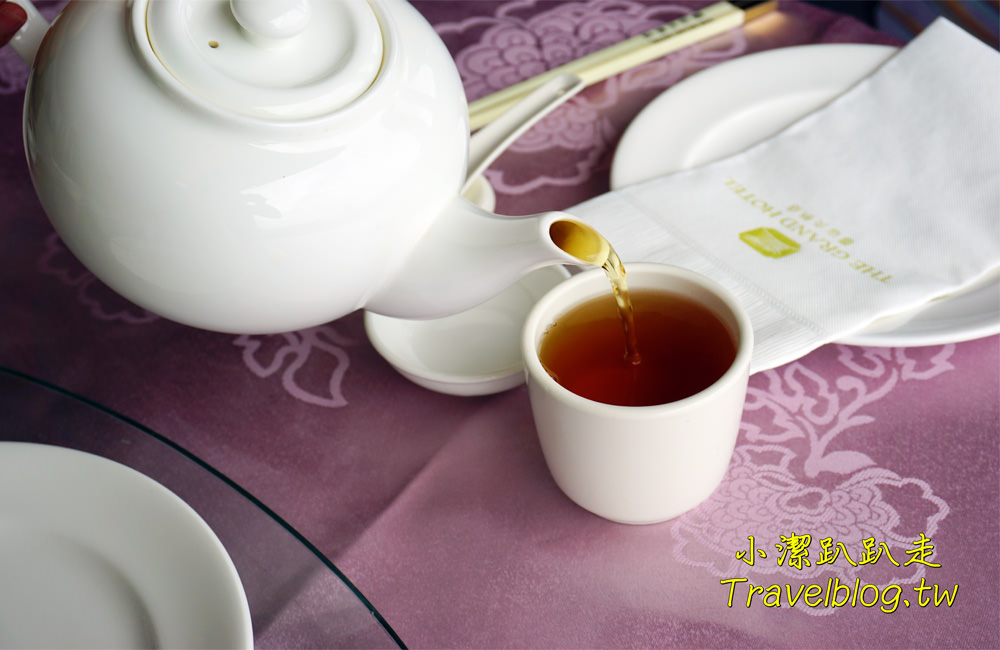 台北圓山捷運站美食》圓山大飯店金龍廳，台北最高檔的飲茶去處，推薦高CP值平價港式飲茶餐廳 - 小潔趴趴走(台灣旅遊)