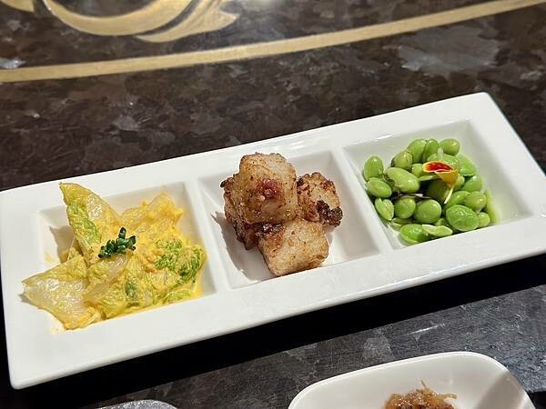 [台北美食] 圓山大飯店-金龍餐廳「國宴廳」氣派裝潢 30人大包廂 #中山區圓山站/劍潭站美食 @蛋寶趴趴go