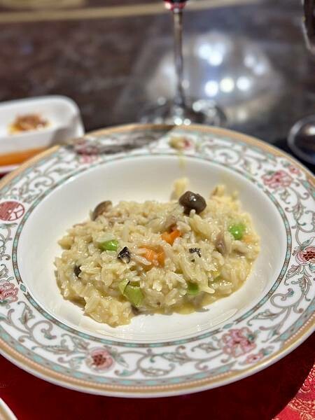 [台北美食] 圓山大飯店-金龍餐廳「國宴廳」氣派裝潢 30人大包廂 #中山區圓山站/劍潭站美食 @蛋寶趴趴go