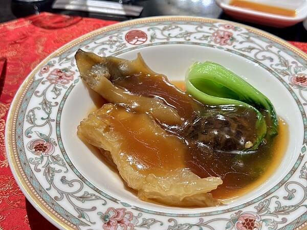 [台北美食] 圓山大飯店-金龍餐廳「國宴廳」氣派裝潢 30人大包廂 #中山區圓山站/劍潭站美食 @蛋寶趴趴go