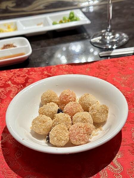 [台北美食] 圓山大飯店-金龍餐廳「國宴廳」氣派裝潢 30人大包廂 #中山區圓山站/劍潭站美食 @蛋寶趴趴go