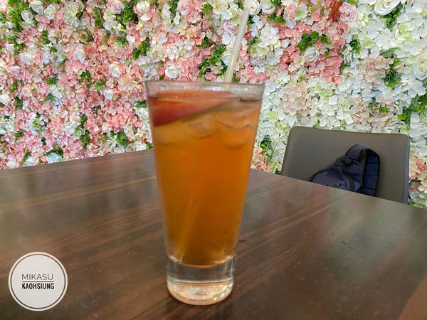 ∥高雄/食.鳳山∥ 朵映花花世界 ๑友善寵物餐廳X網美花牆 早午晚餐樣樣賣