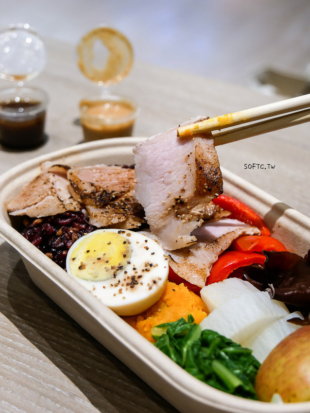 新店健康餐盒推薦》楽坡Bon Box新店新豐店●楽坡新開幕!雞胸加厚加大! 平價低卡大份量舒浮便當 - 軟西，遊記