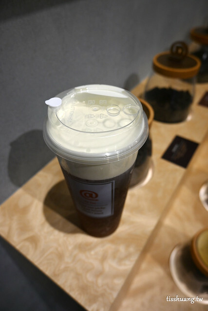 蕭敬騰的飲料店｜署名職茶At Tea｜西門町必喝必吃｜比想像中的好喝｜MENU及分店