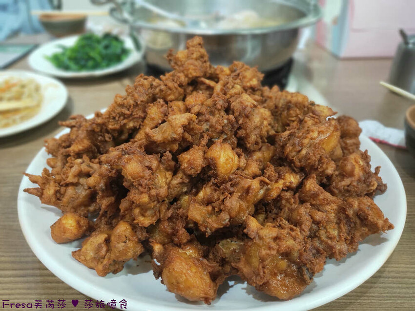 高雄聚餐【大群土雞料理】月世界美食團體聚餐.鳳梨苦瓜雞、香脆鮮嫩的豆乳雞超推薦│附設停車場│田寮美食 - Fresa芙芮莎♥莎旅憶食