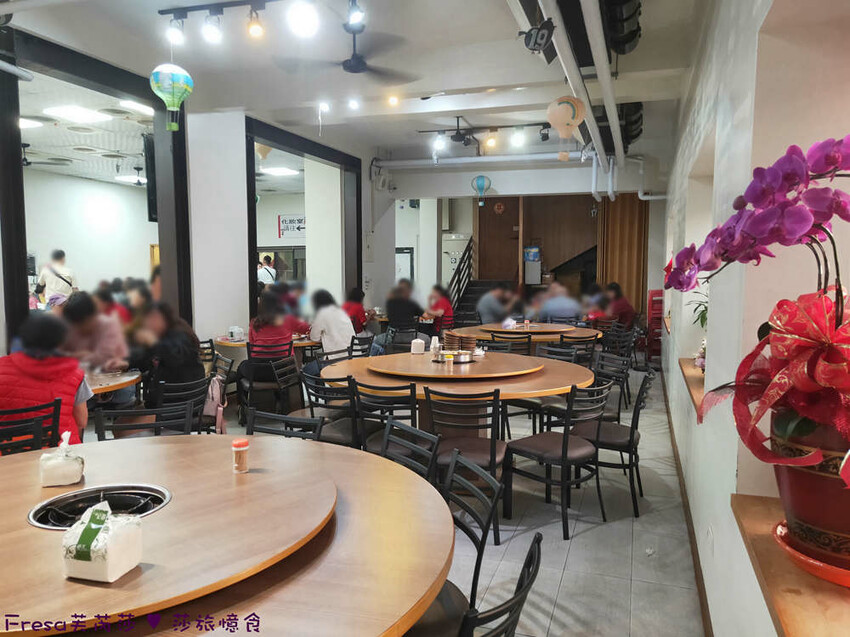 高雄聚餐【大群土雞料理】月世界美食團體聚餐.鳳梨苦瓜雞、香脆鮮嫩的豆乳雞超推薦│附設停車場│田寮美食 - Fresa芙芮莎♥莎旅憶食