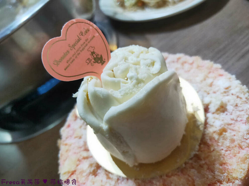 高雄市田寮區高雄聚餐【大群土雞料理】月世界美食團體聚餐.鳳梨苦瓜雞、香脆鮮嫩的豆乳雞超推薦│附設停車場│田寮美食