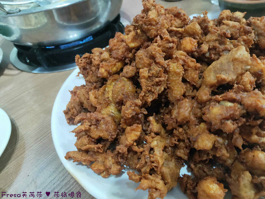高雄聚餐【大群土雞料理】月世界美食團體聚餐.鳳梨苦瓜雞、香脆鮮嫩的豆乳雞超推薦│附設停車場│田寮美食 - Fresa芙芮莎♥莎旅憶食
