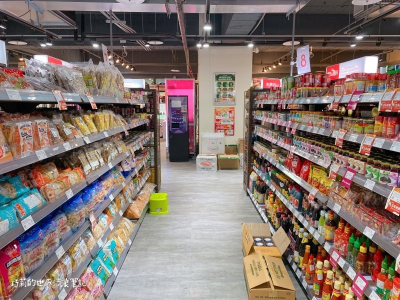 CLC Mart 台中東南亞超市 東協廣場 東南亞零食泡麵調味料 CLC Mart 東南亞聯合超市旗艦店 || 台中火車站附近東協廣場,免出國一次逛遍東南亞!