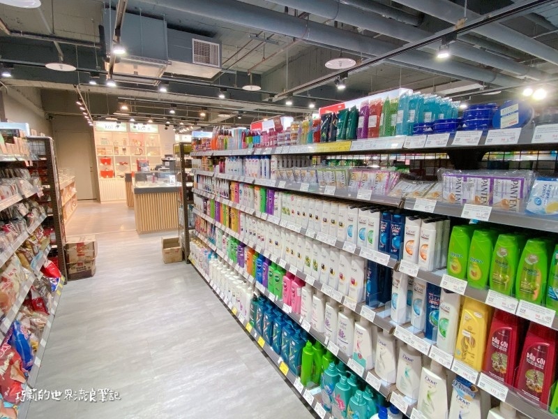 CLC Mart 台中東南亞超市 東協廣場 東南亞零食泡麵調味料 CLC Mart 東南亞聯合超市旗艦店 || 台中火車站附近東協廣場,免出國一次逛遍東南亞!